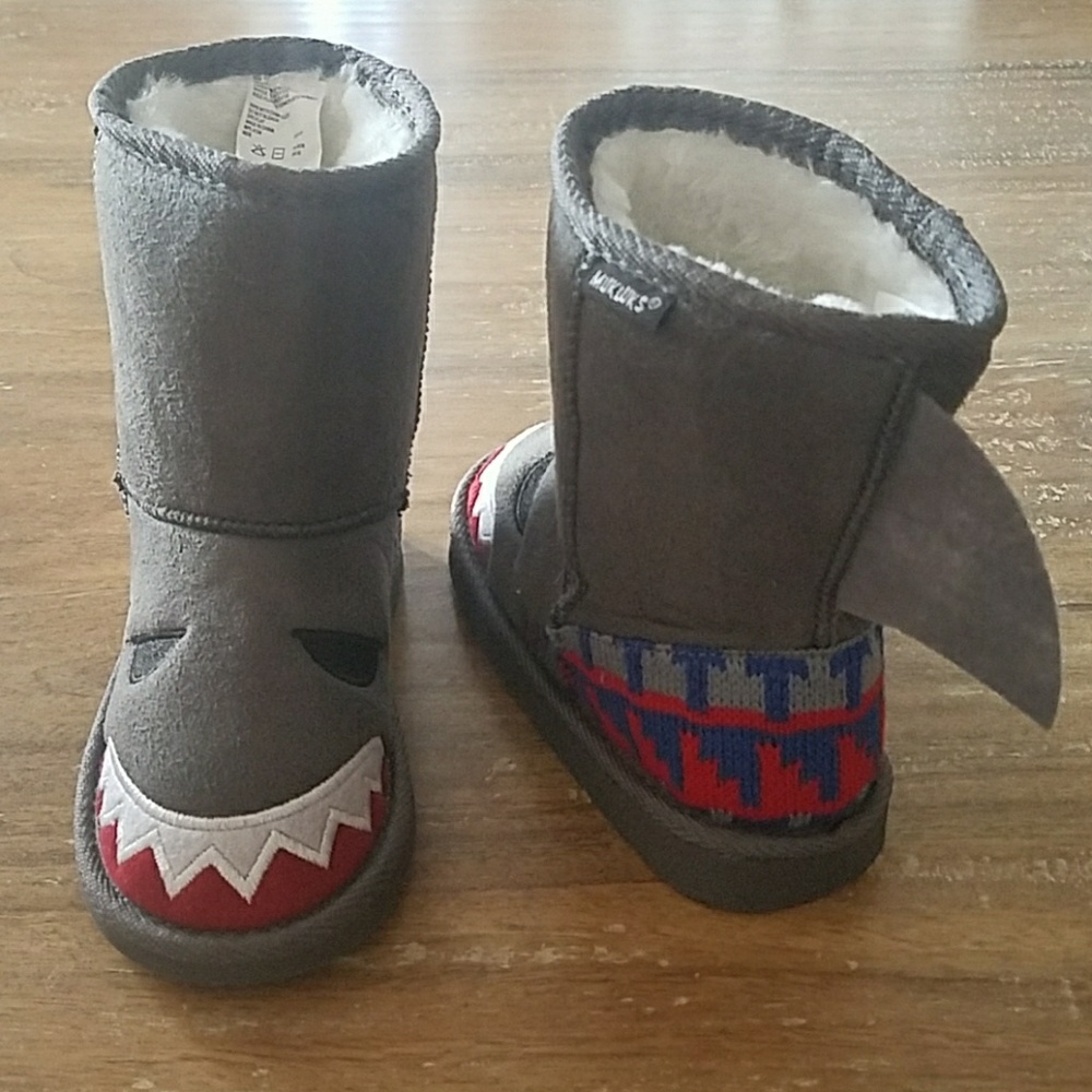 Kids Shark Boots